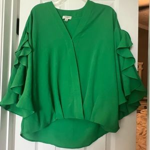 Green Blouse with ruffled sleeves